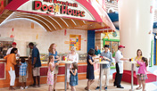 Dog House en el paseo Boardwalk